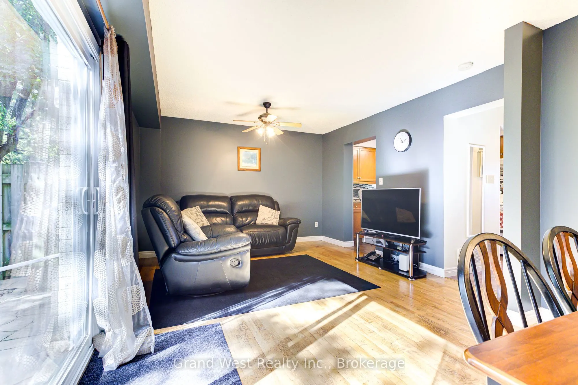 125 Sekura Crescent, #29