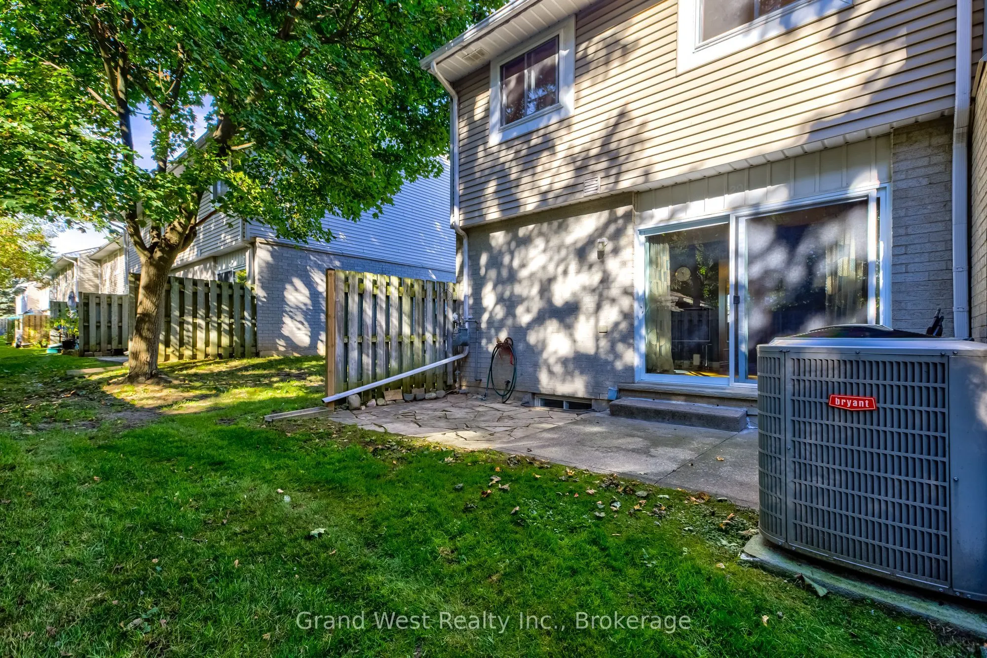 125 Sekura Crescent, #29