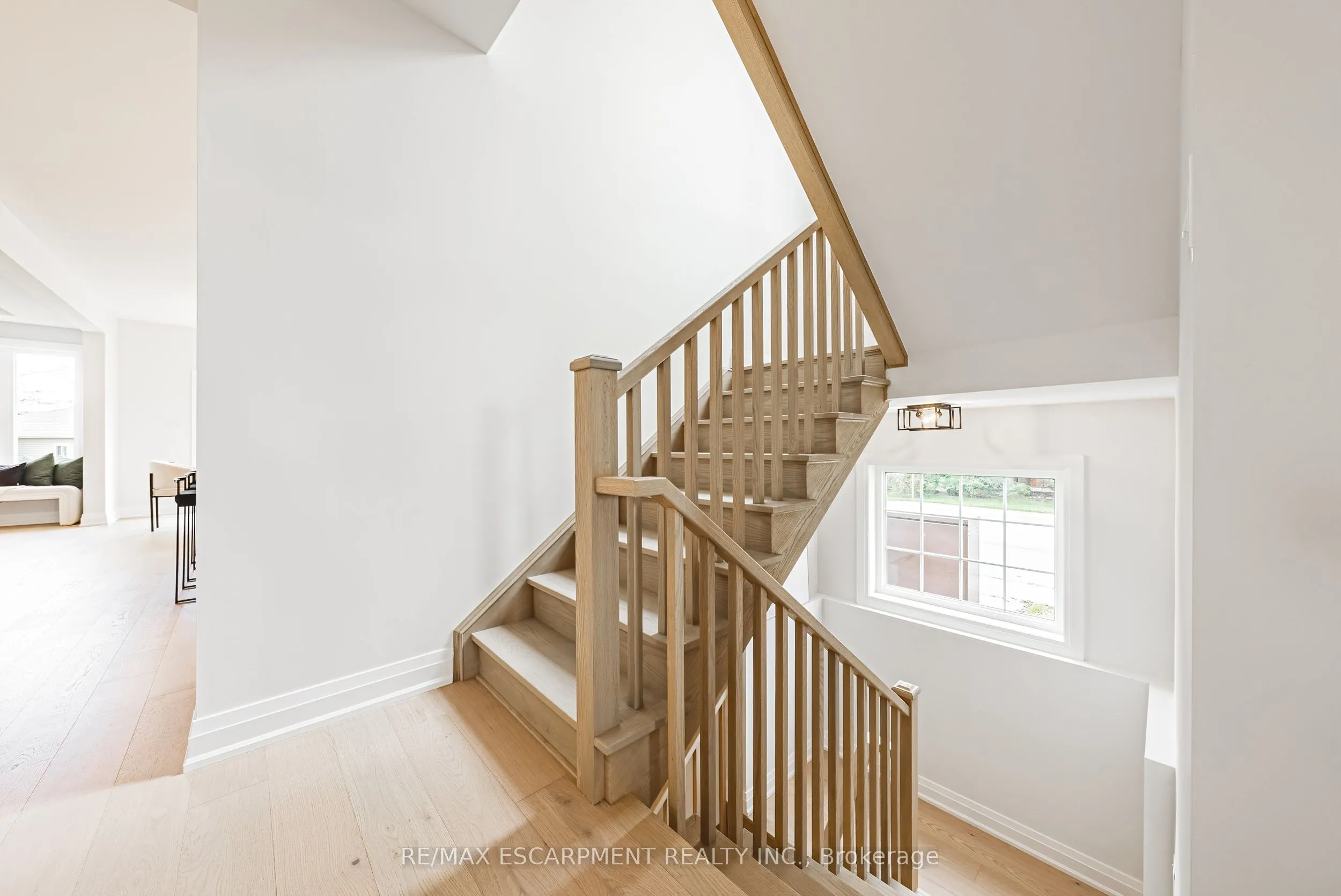 242 Kellogg Avenue