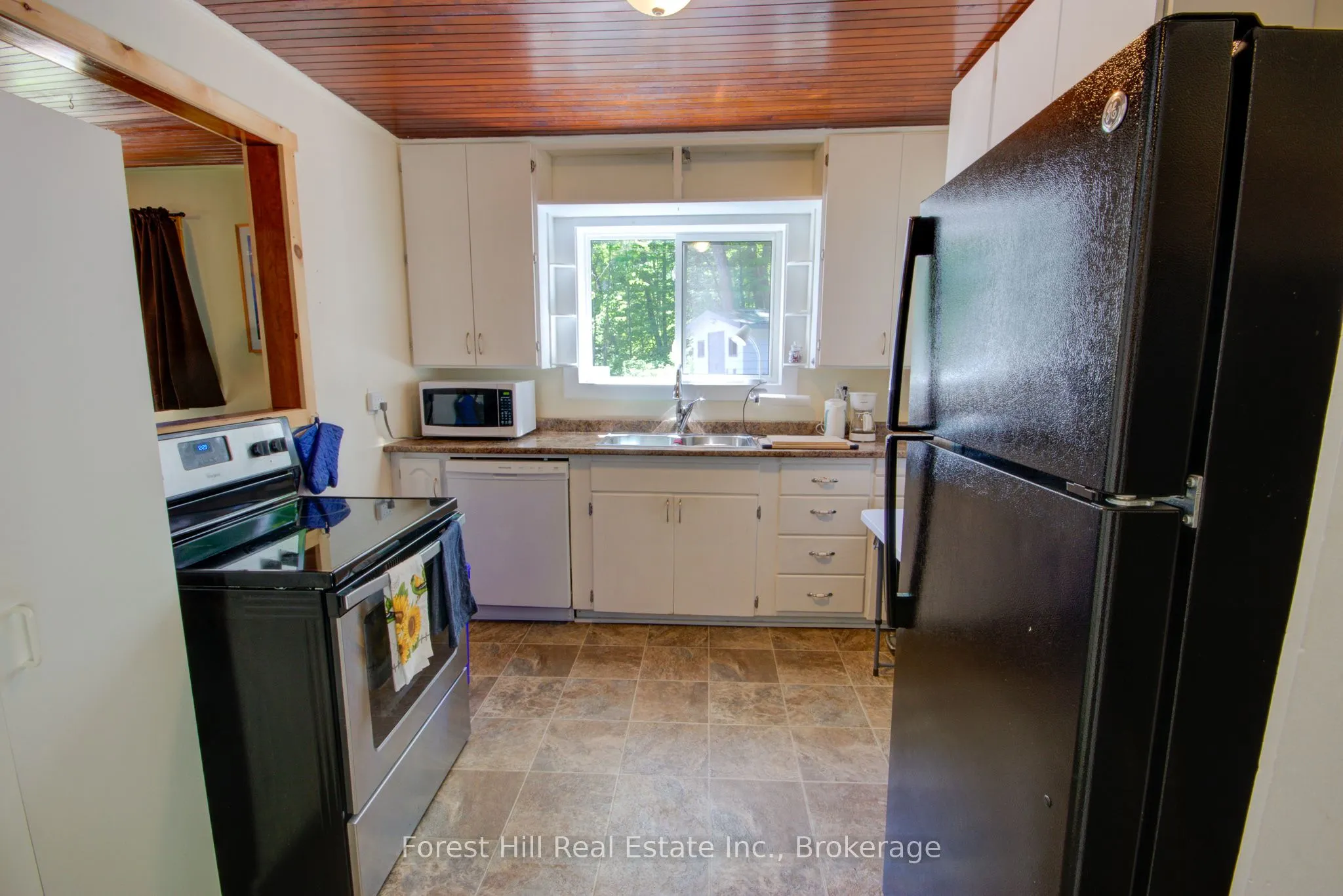 4061 Muskoka Rd 169 Highway