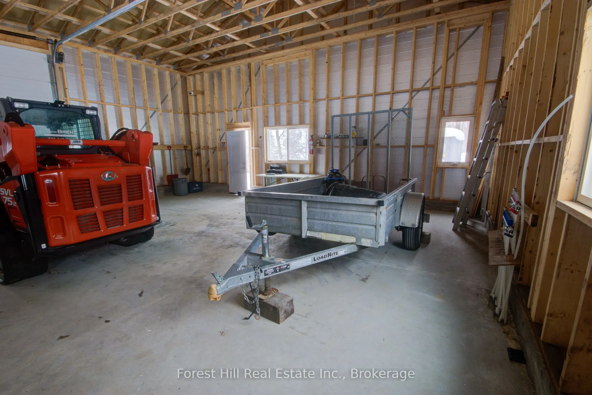 4061 Muskoka Rd 169 Highway