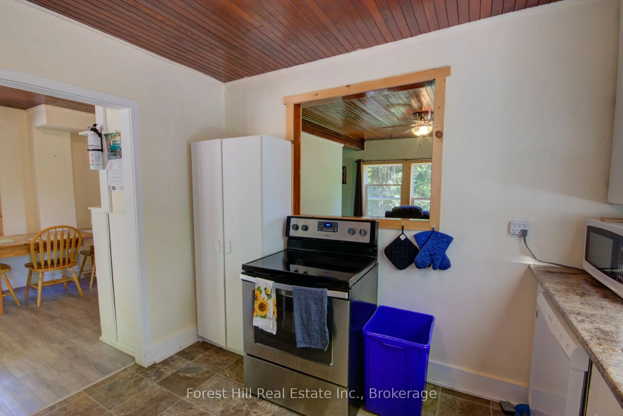 4061 Muskoka Rd 169 Highway