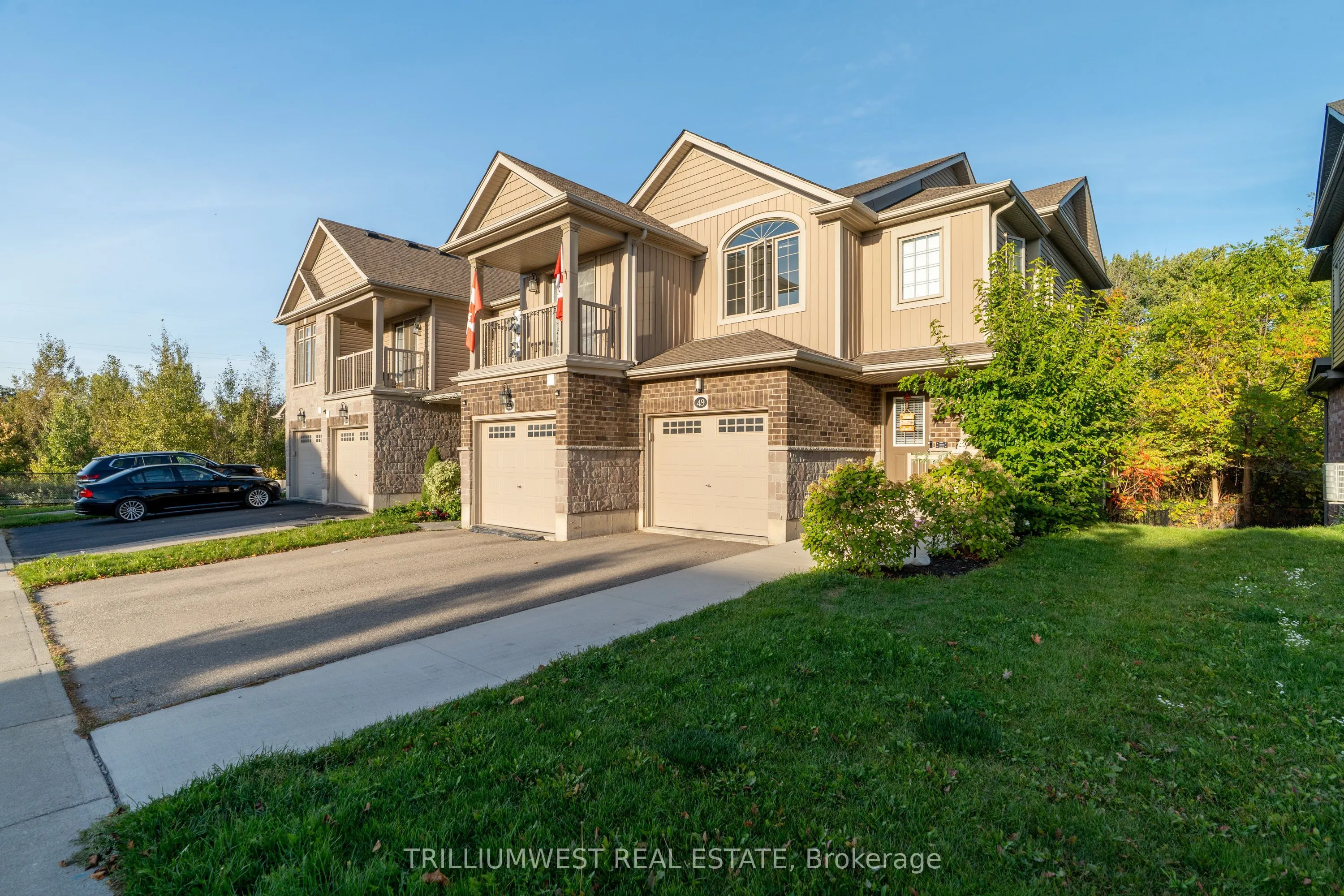 49 Meadowridge Street