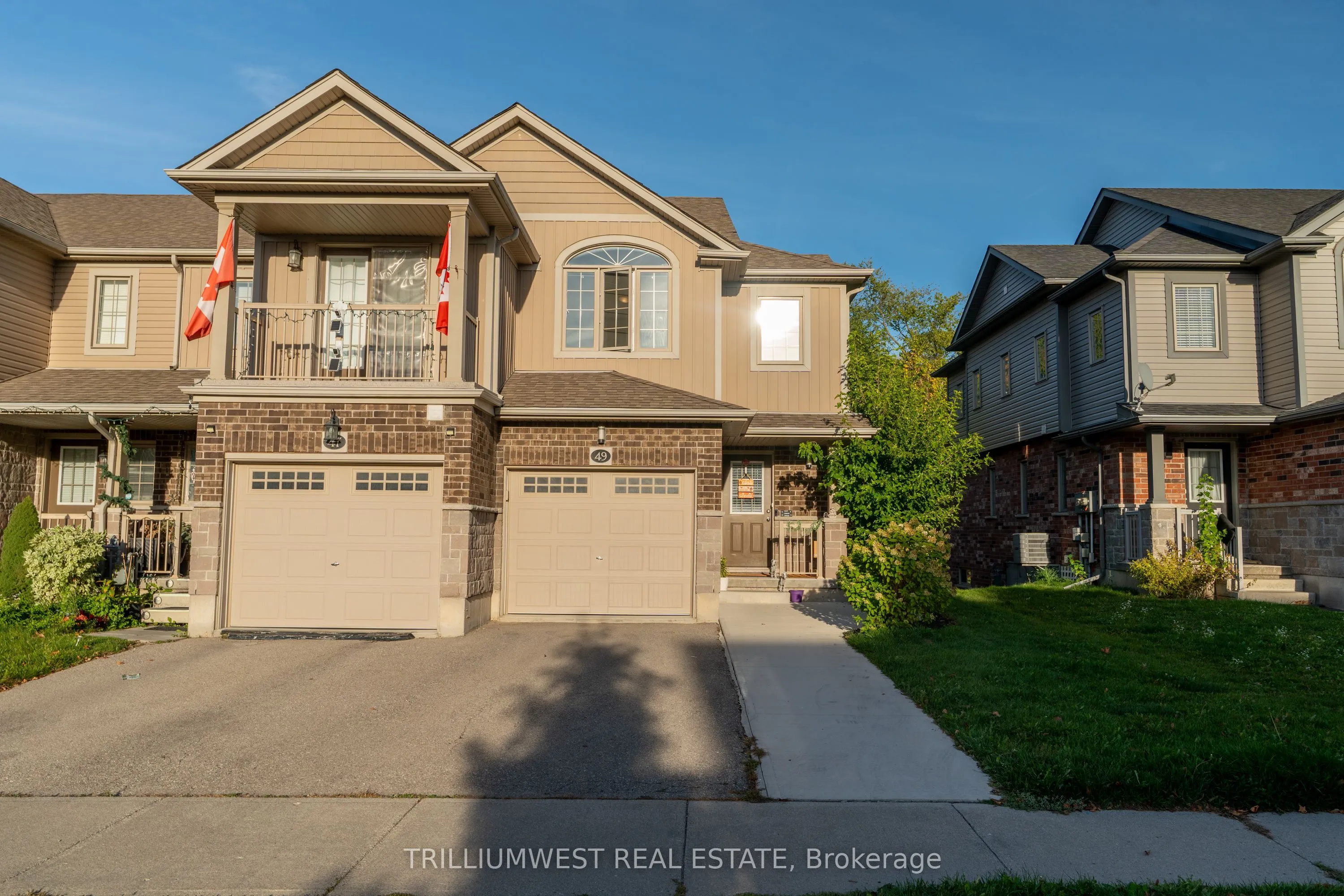 49 Meadowridge Street