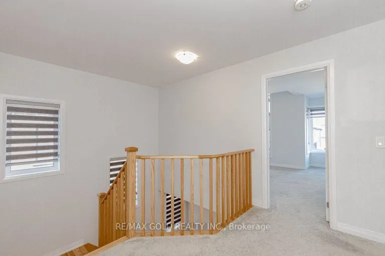164 Silverwood Crescent