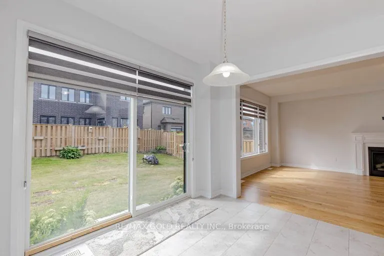 164 Silverwood Crescent