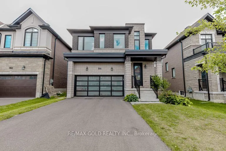 164 Silverwood Crescent