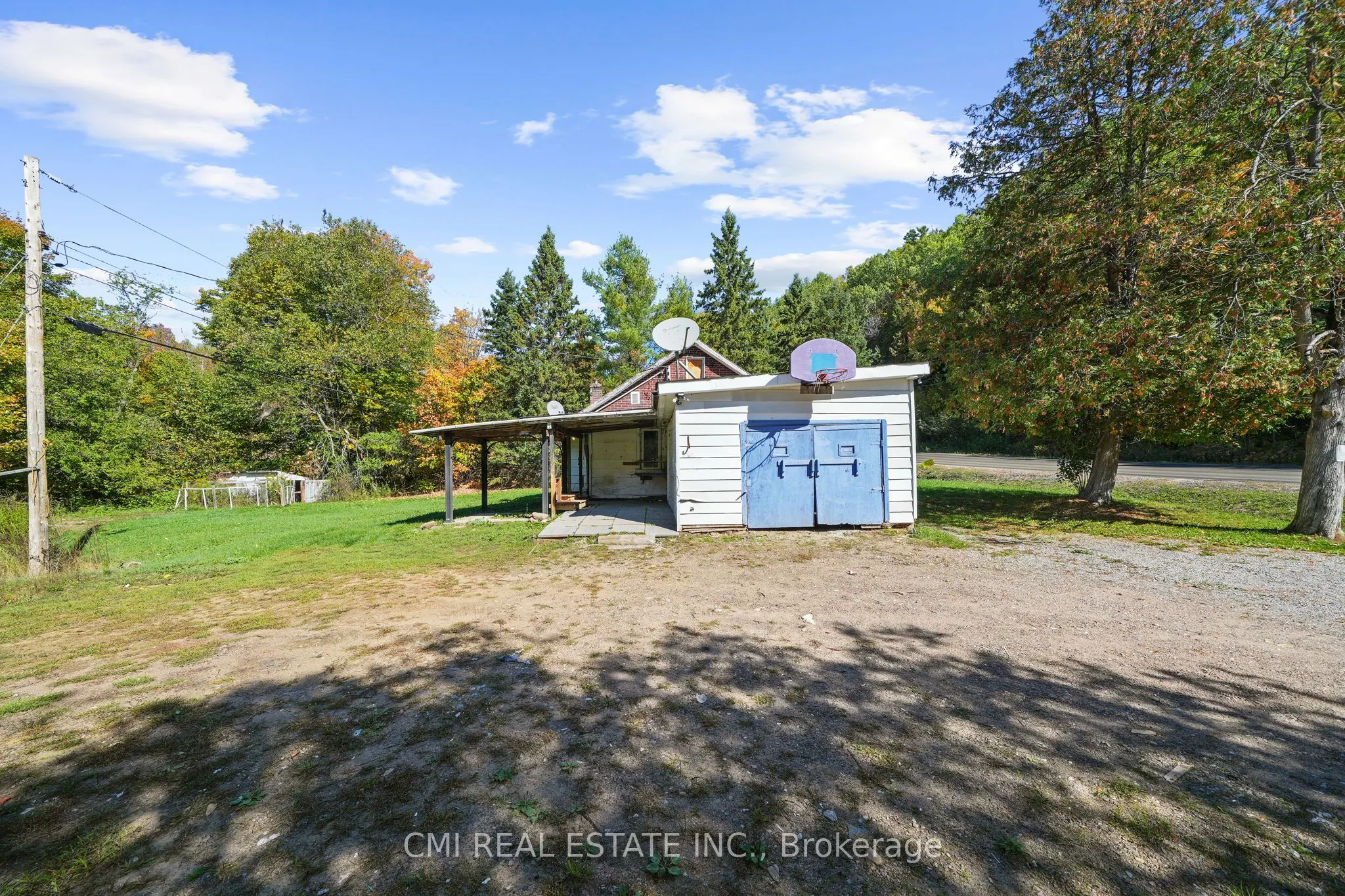 1093 South Lake Road