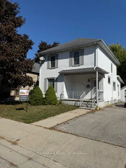 192 Rolph Street