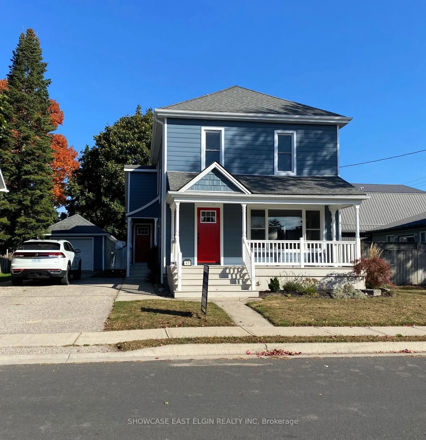45 Pine Street E