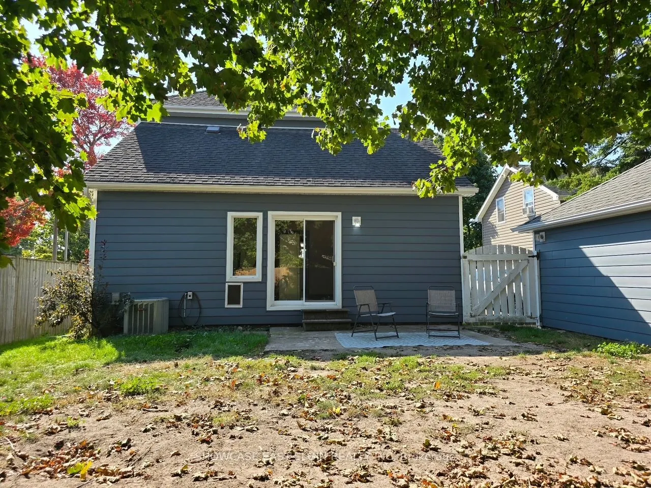 45 Pine Street E