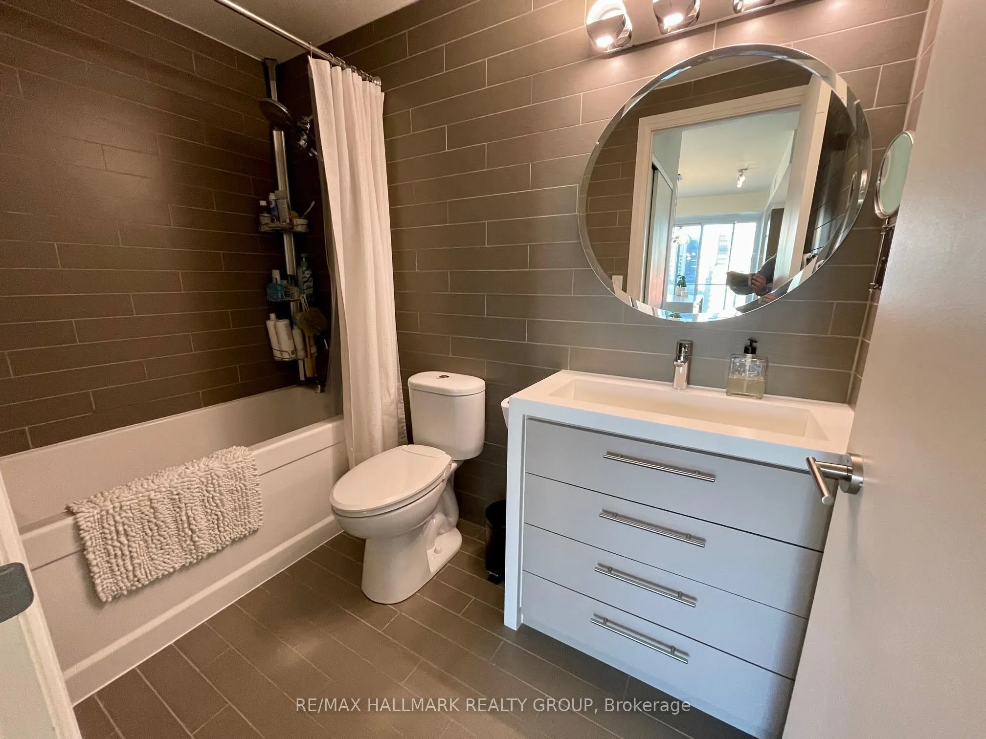 428 SPARKS Street, #1202
