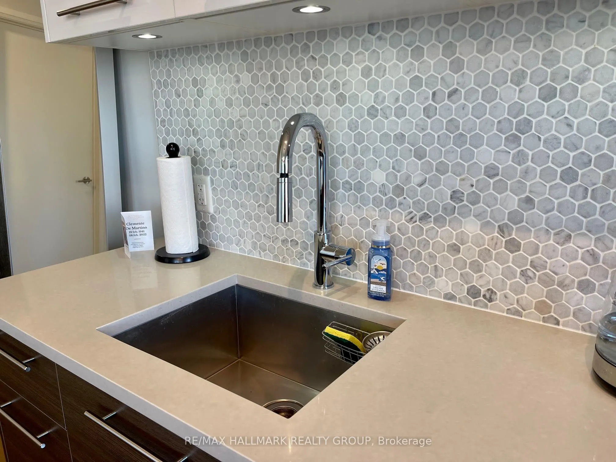 428 SPARKS Street, #1202