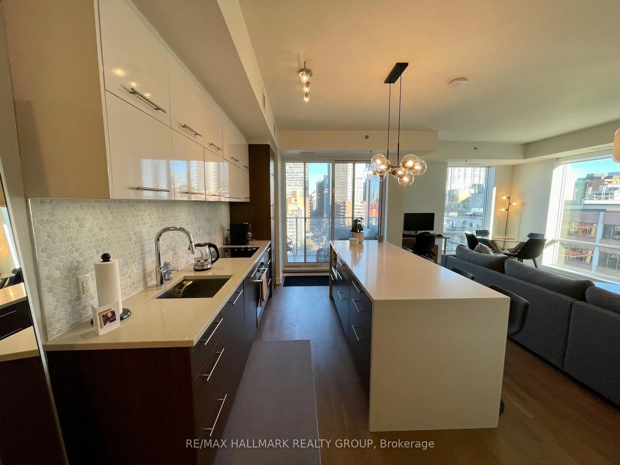 428 SPARKS Street, #1202
