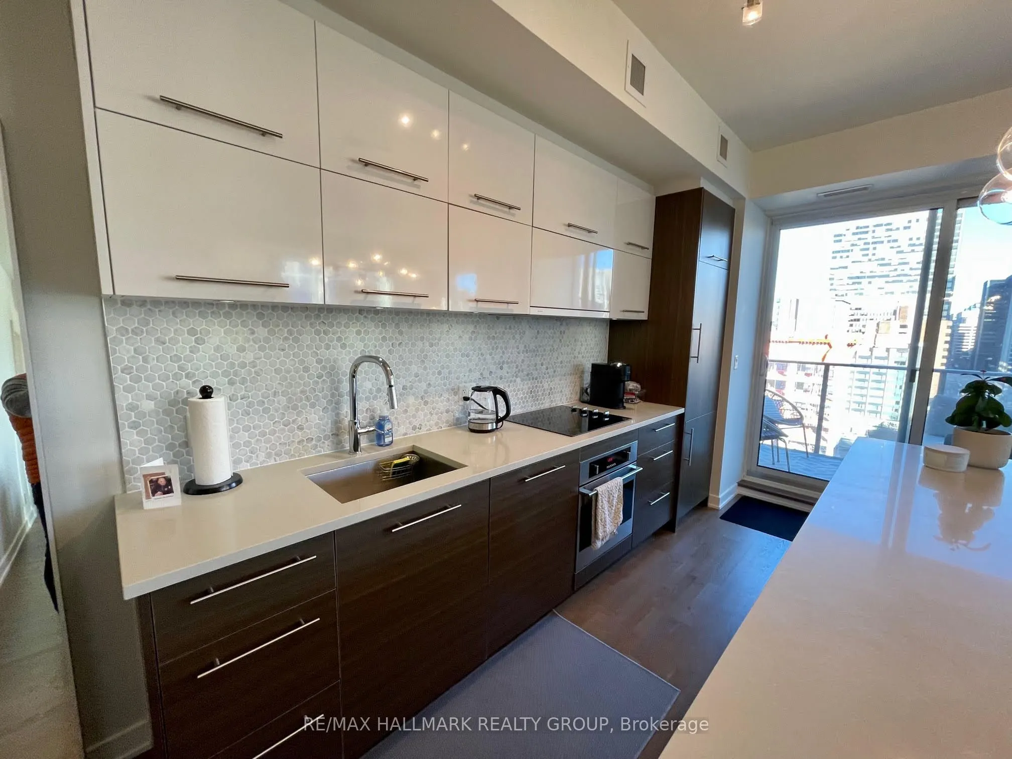 428 SPARKS Street, #1202
