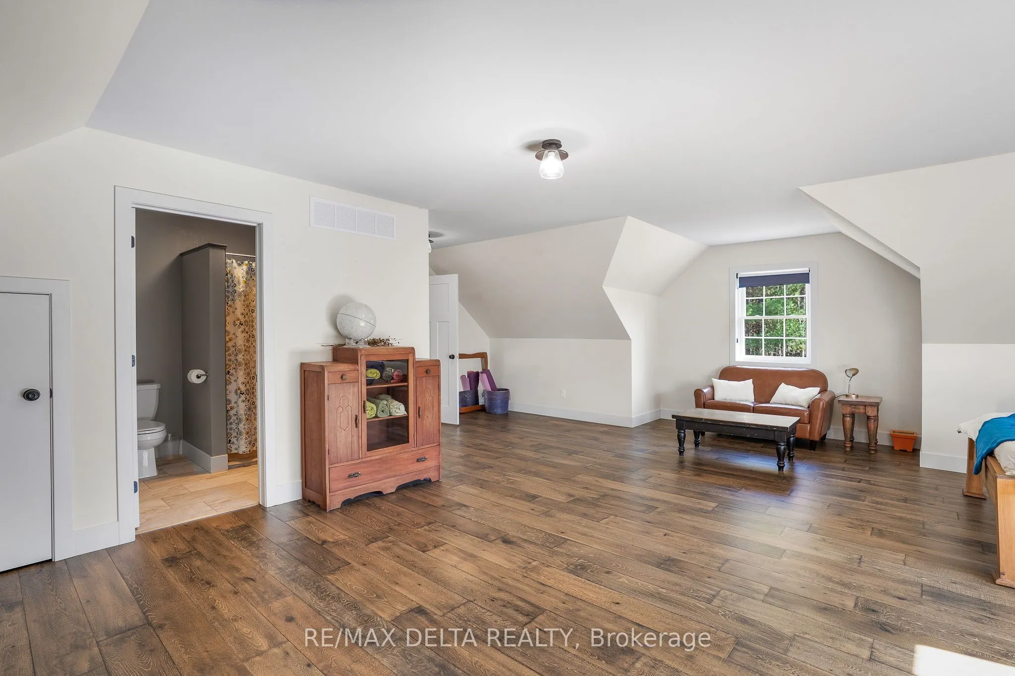 1749 Albert Leroux Road