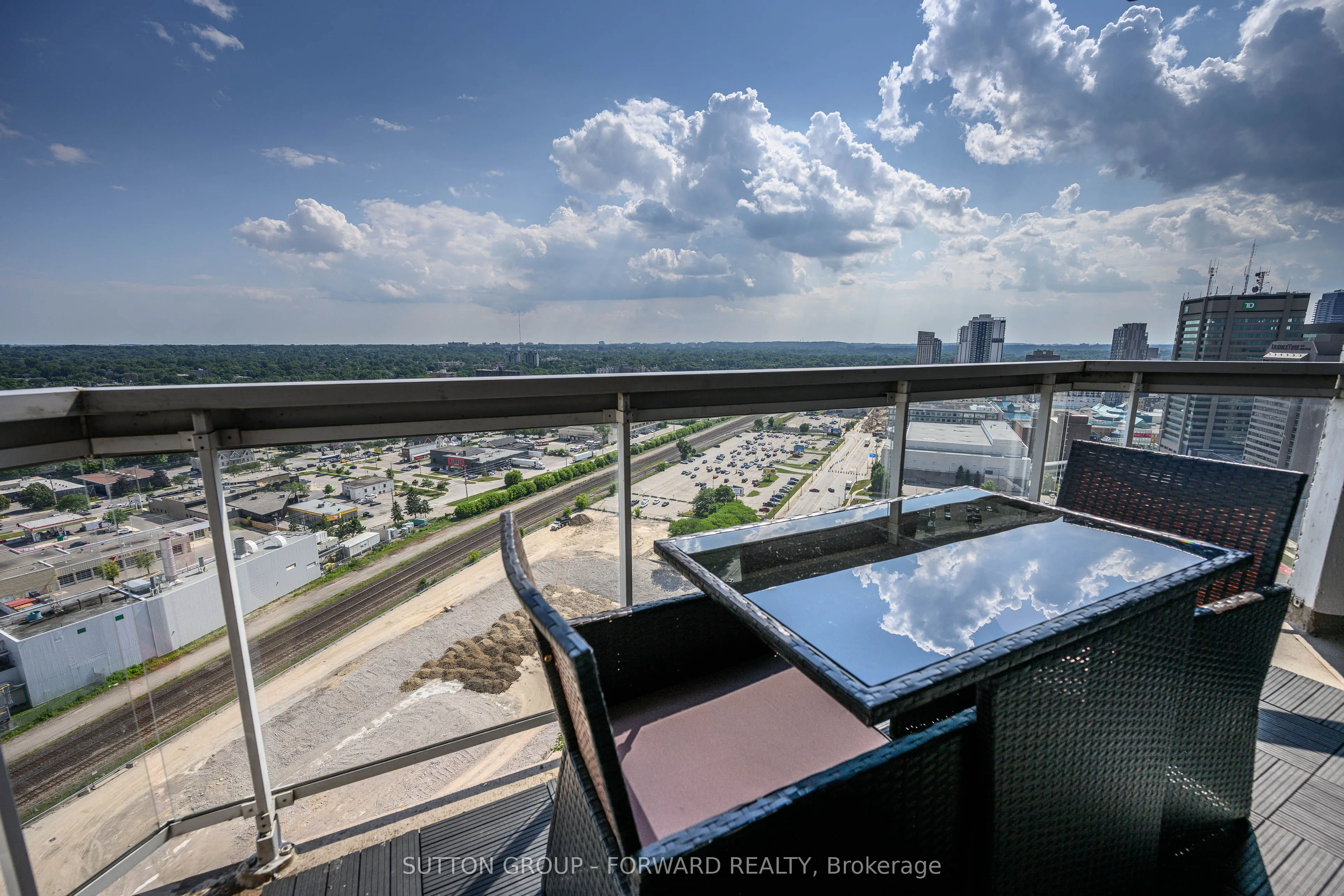323 Colborne Street, #2701