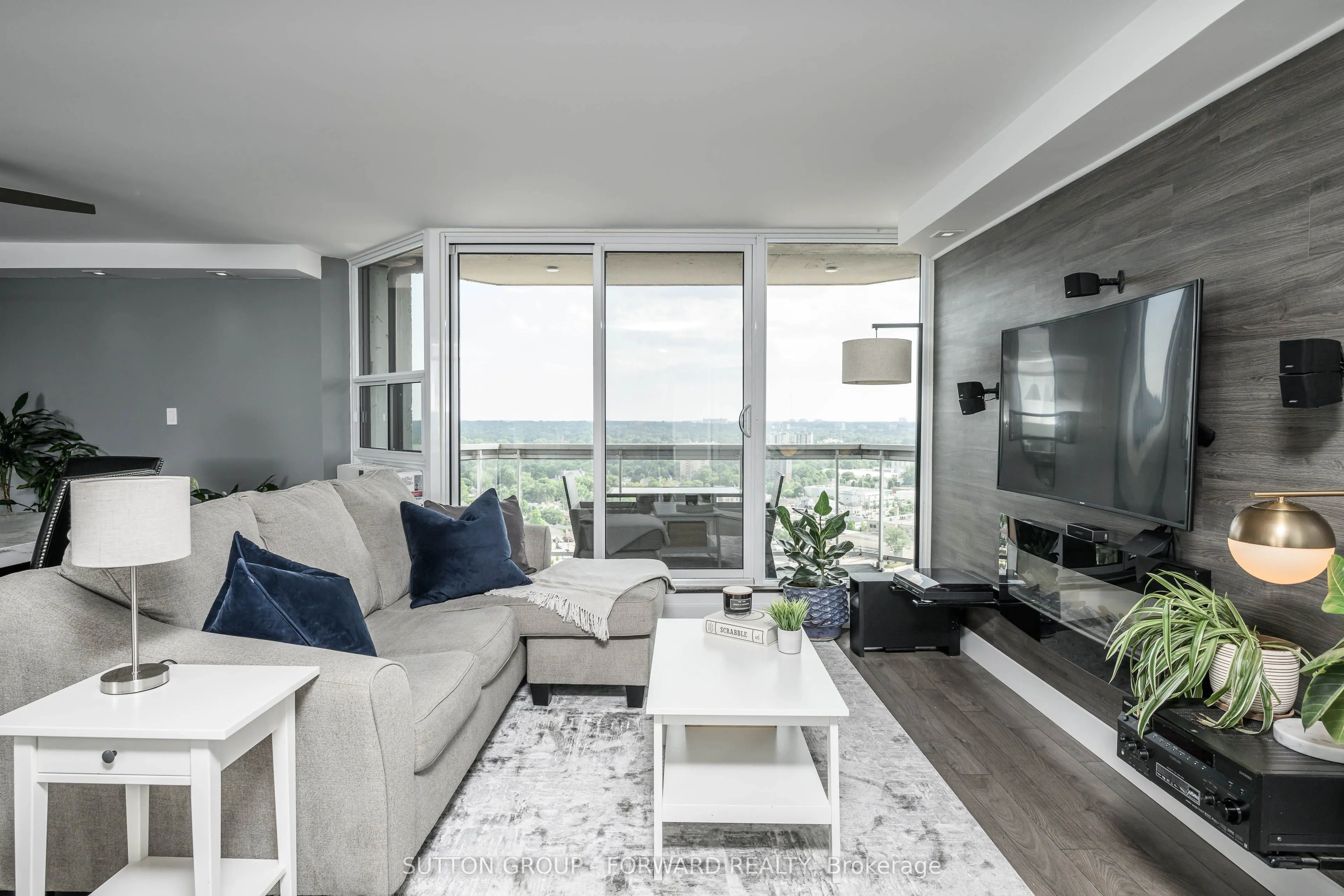 323 Colborne Street, #2701