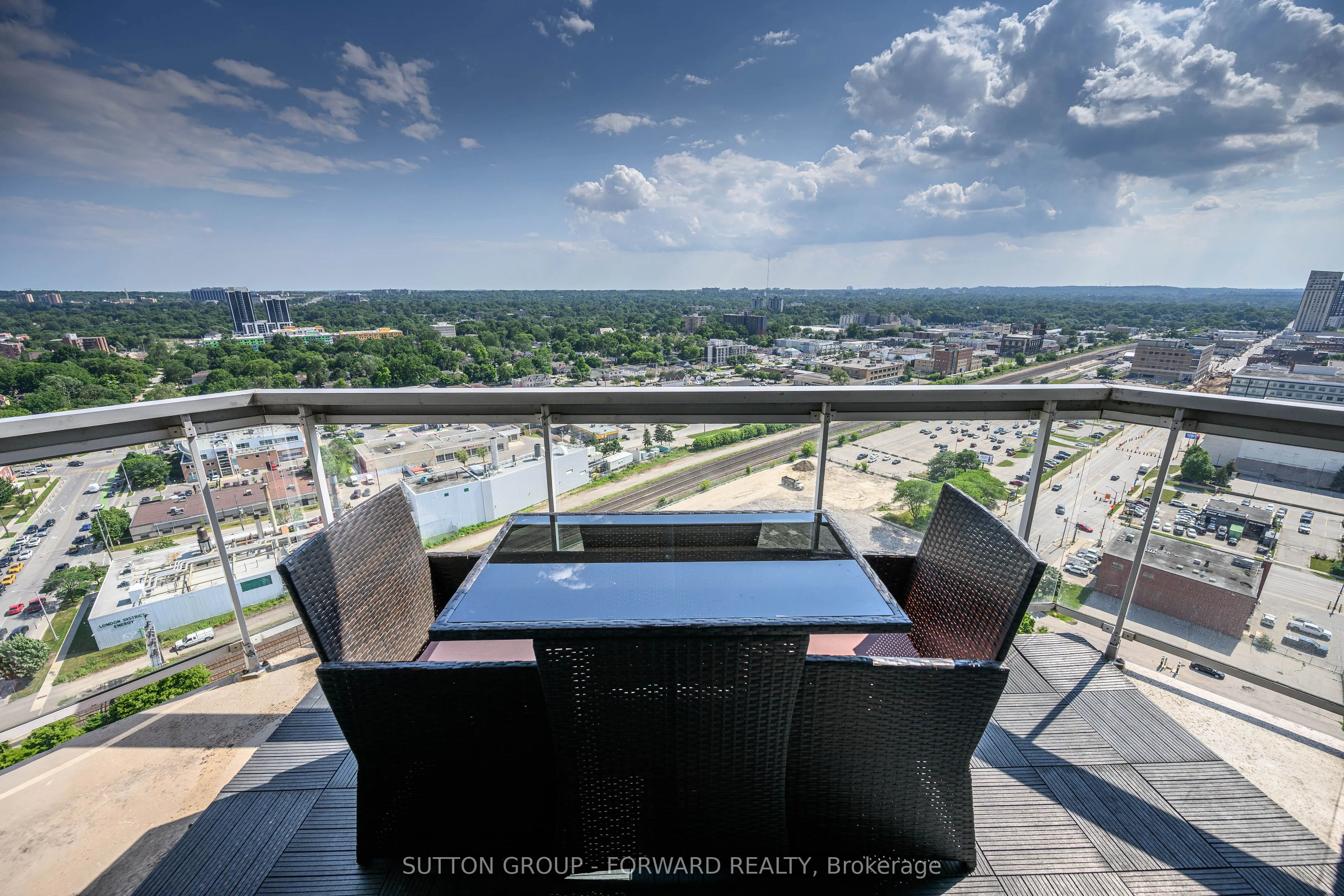 323 Colborne Street, #2701