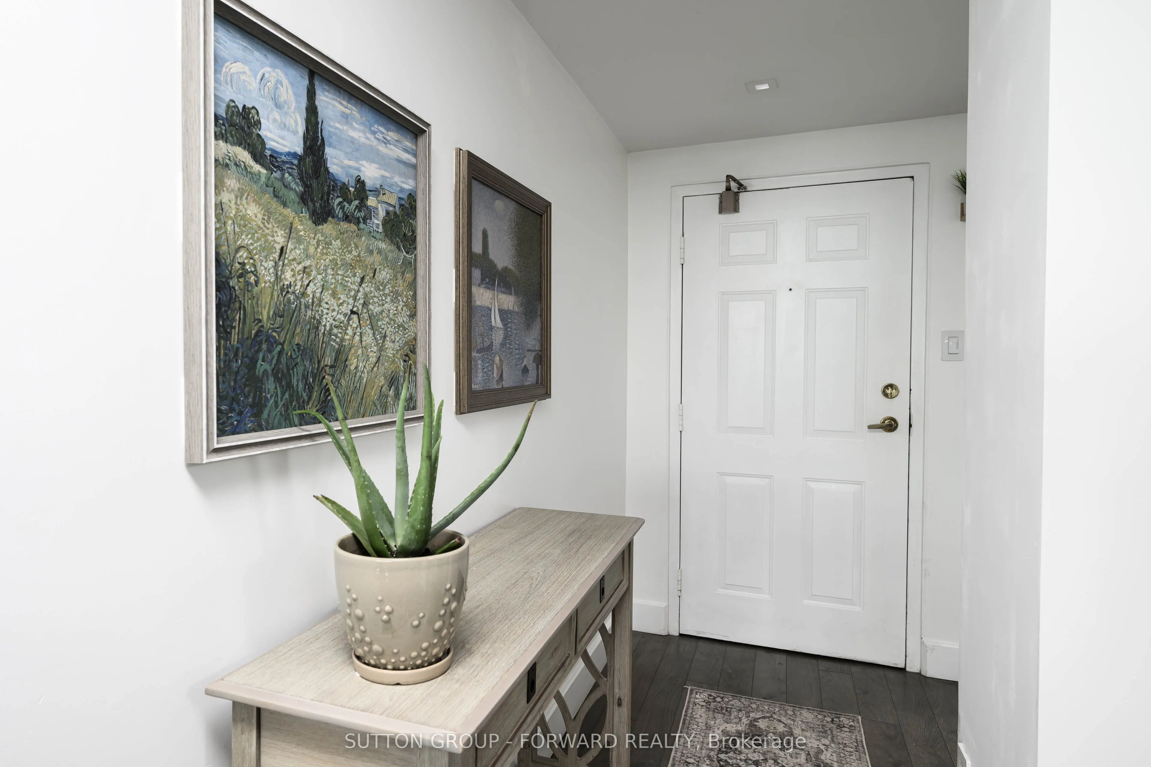 323 Colborne Street, #2701