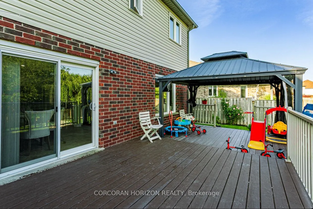 13 Ridgewood Court
