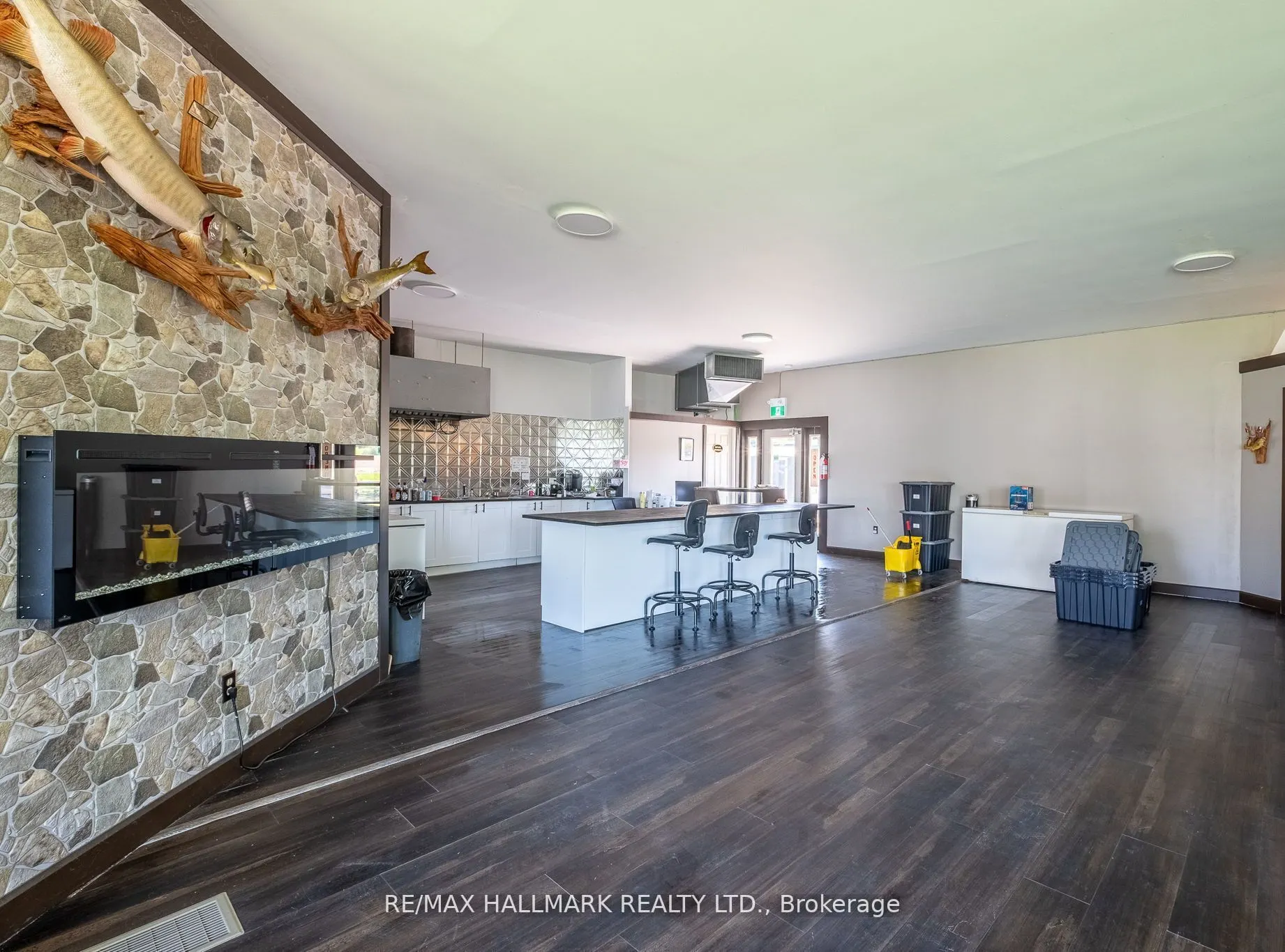 449 Island View Road, #107