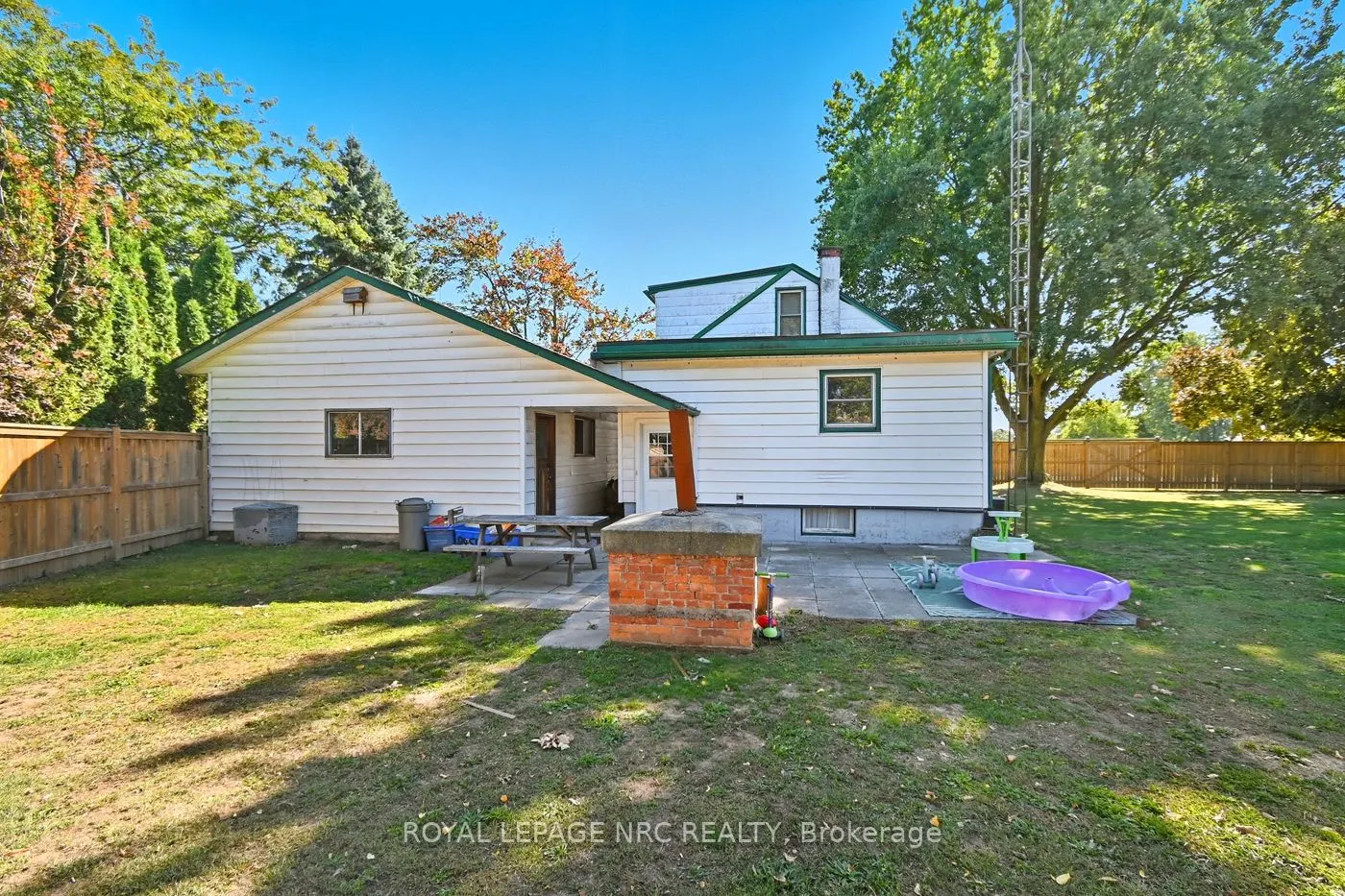 2459 Thompson Road