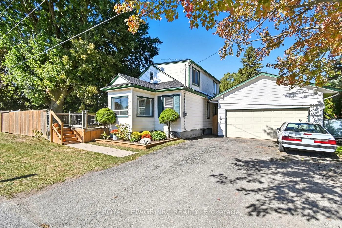 2459 Thompson Road