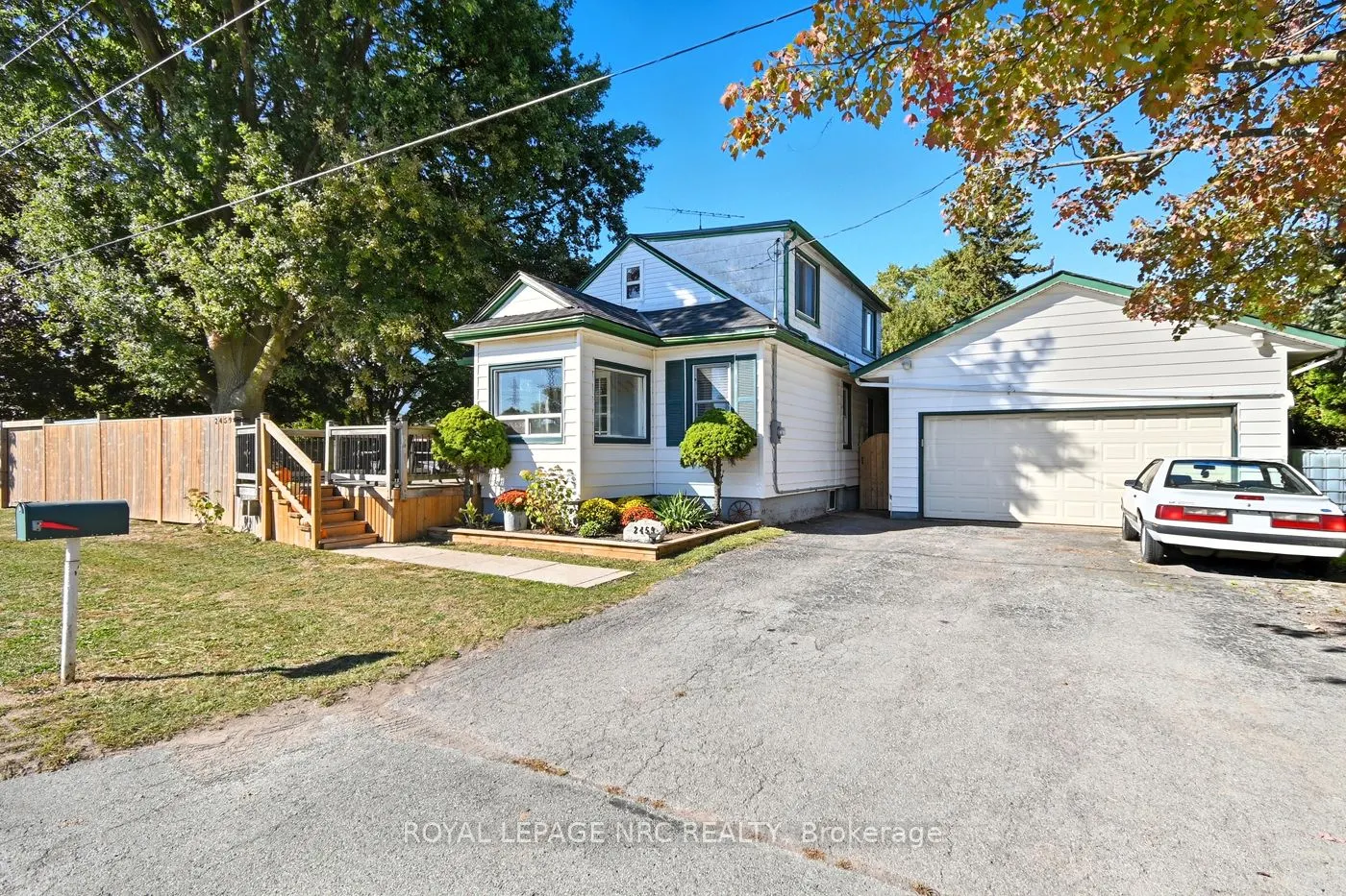 2459 Thompson Road
