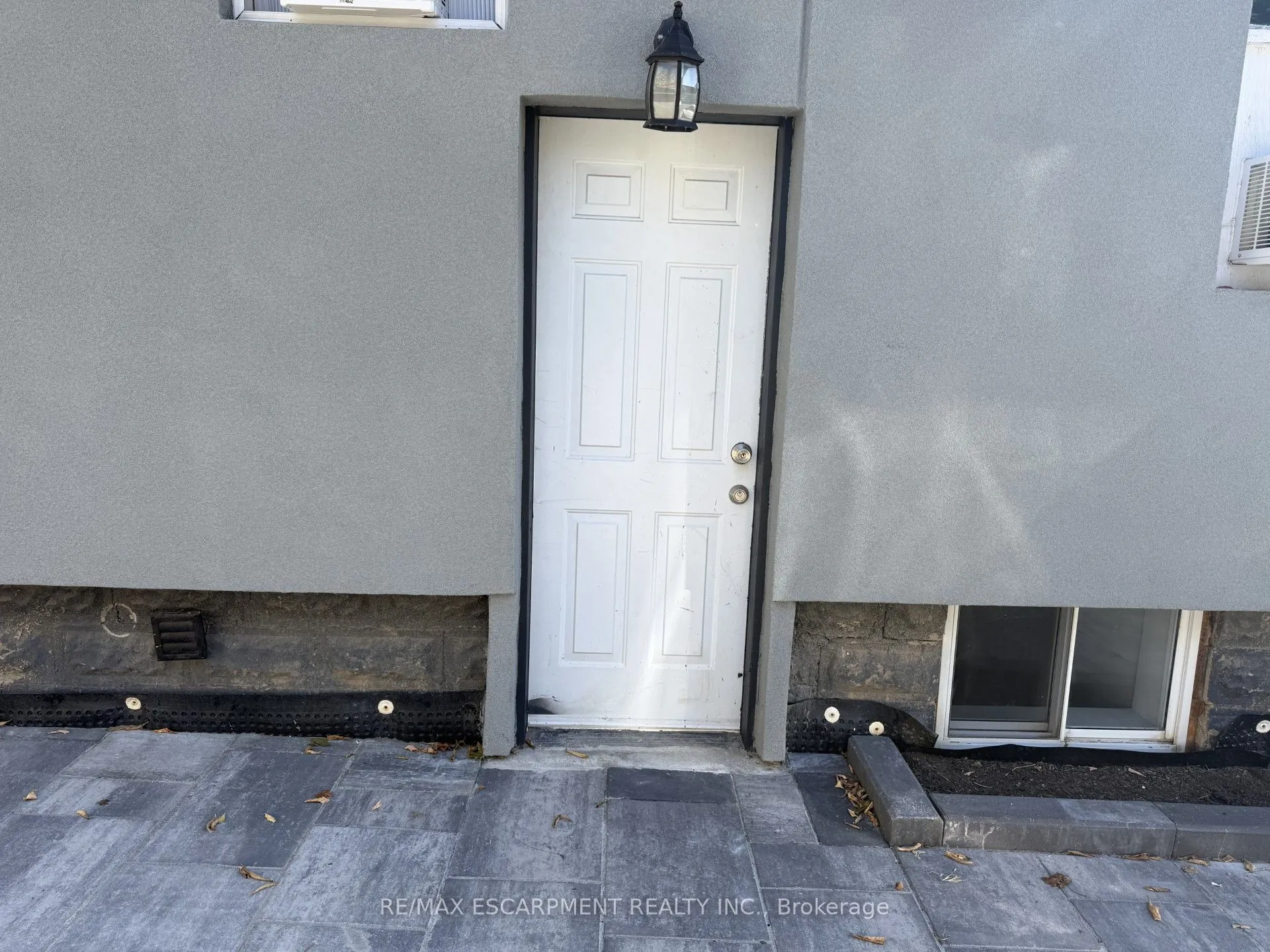 34 Welland Street, #Lower