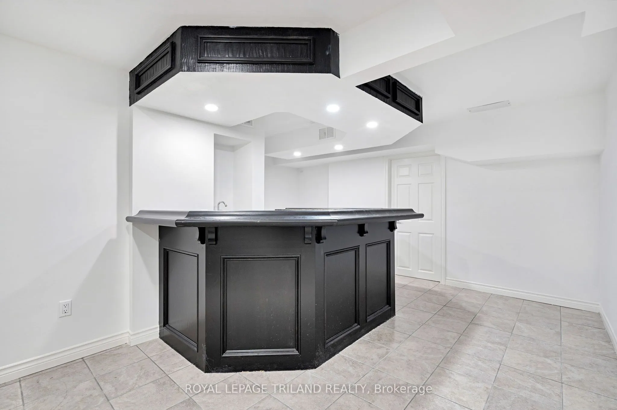 22 Wendy Crescent