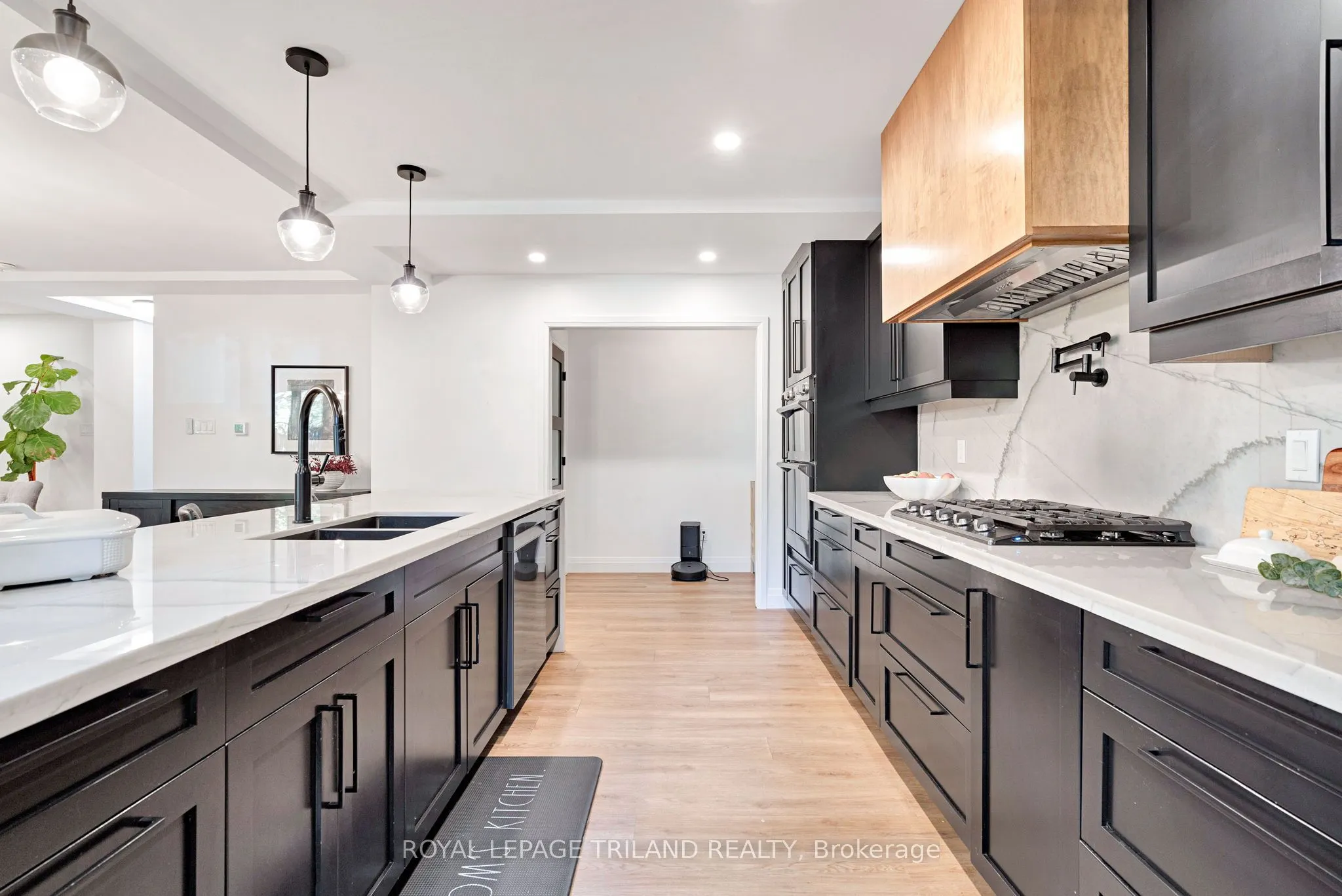 22 Wendy Crescent