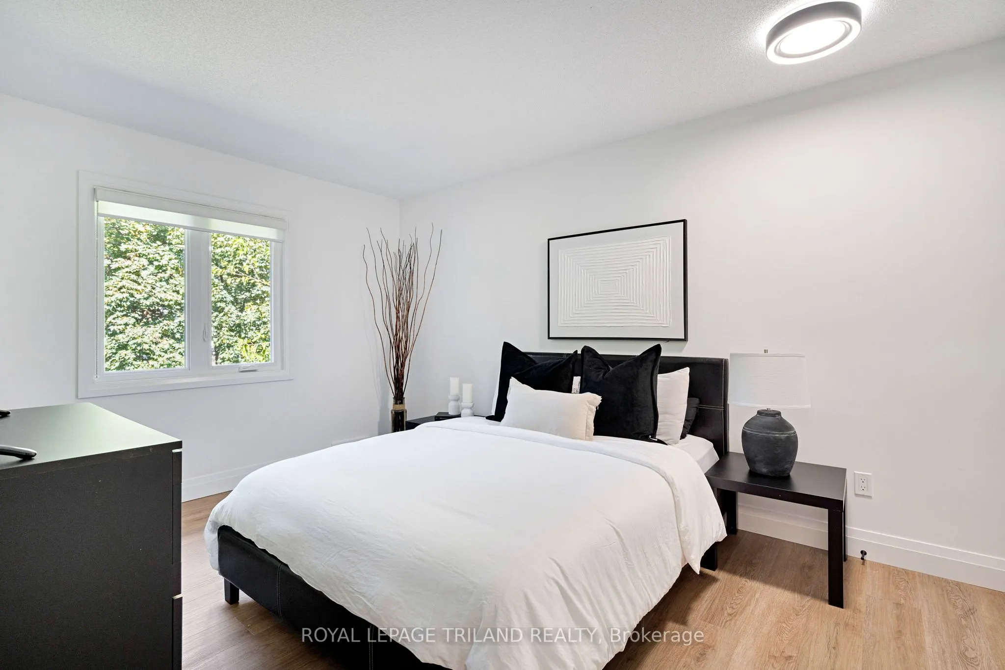 22 Wendy Crescent