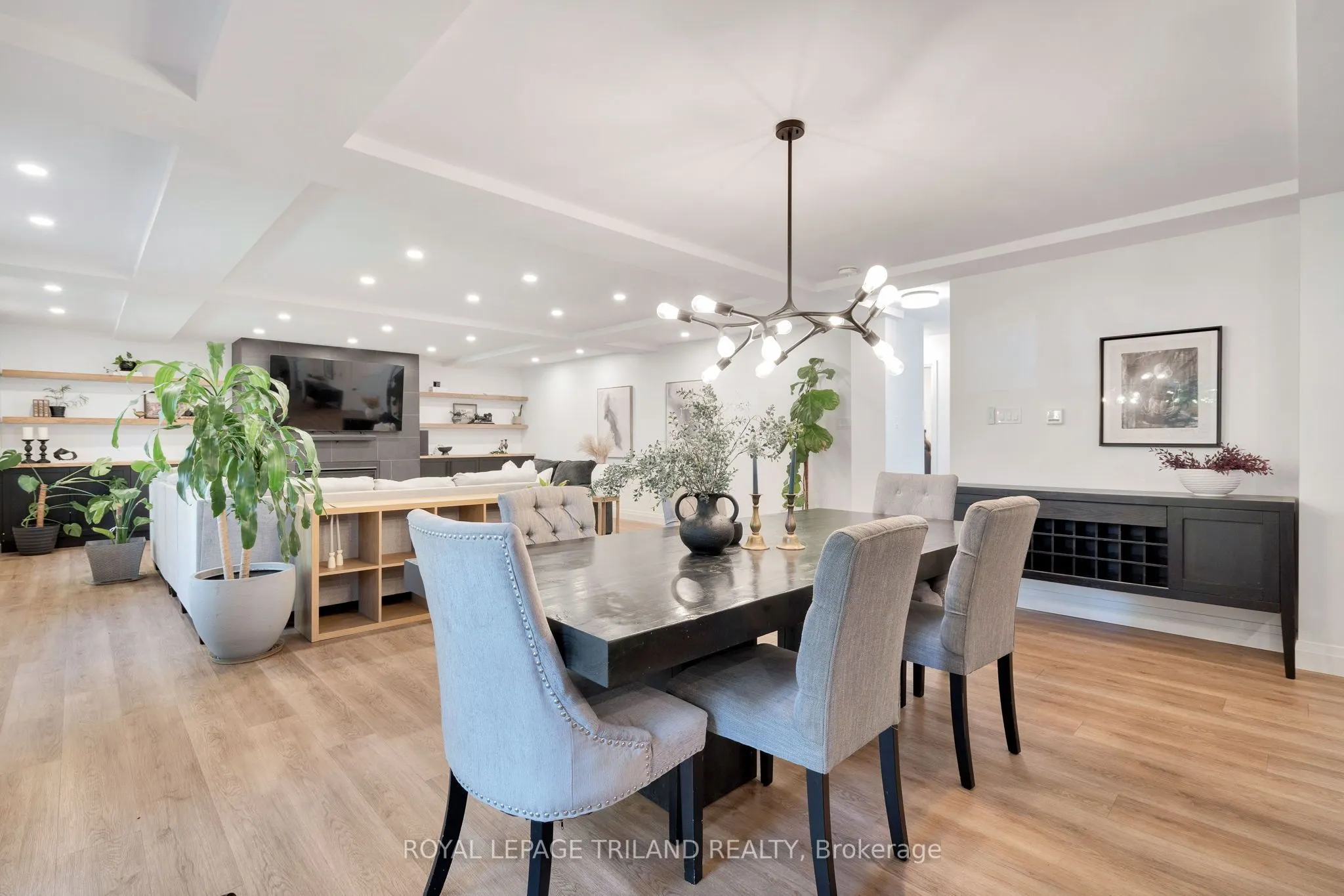 22 Wendy Crescent