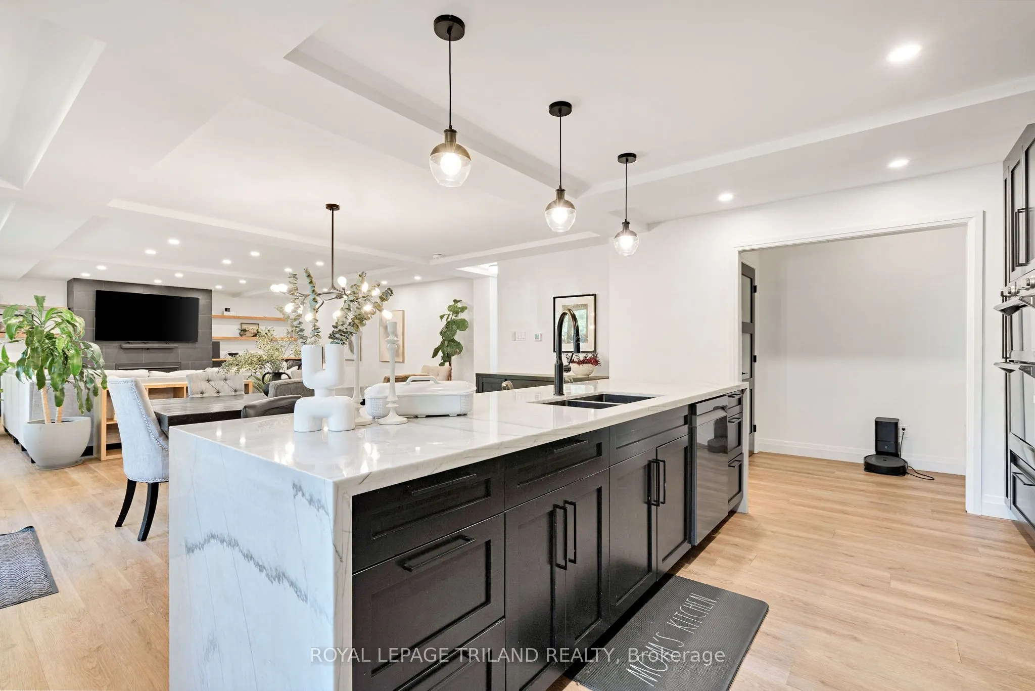 22 Wendy Crescent