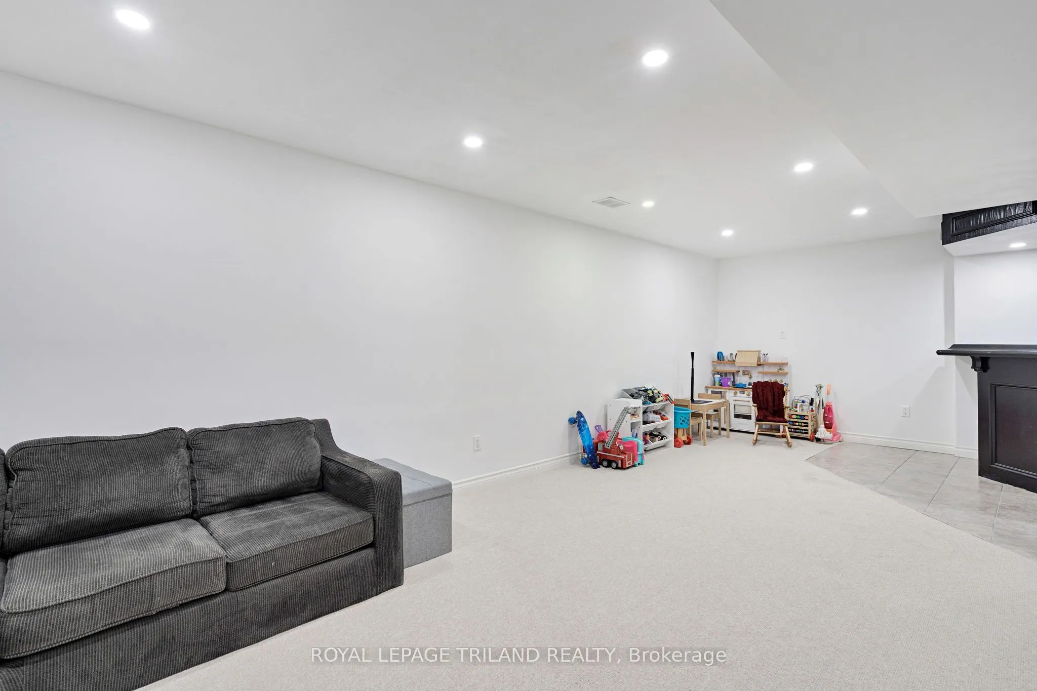 22 Wendy Crescent