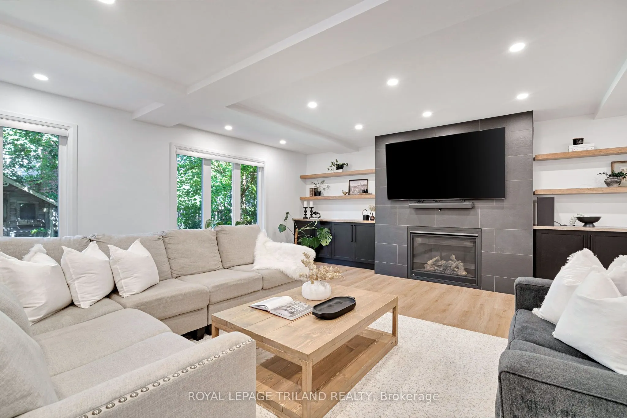 22 Wendy Crescent