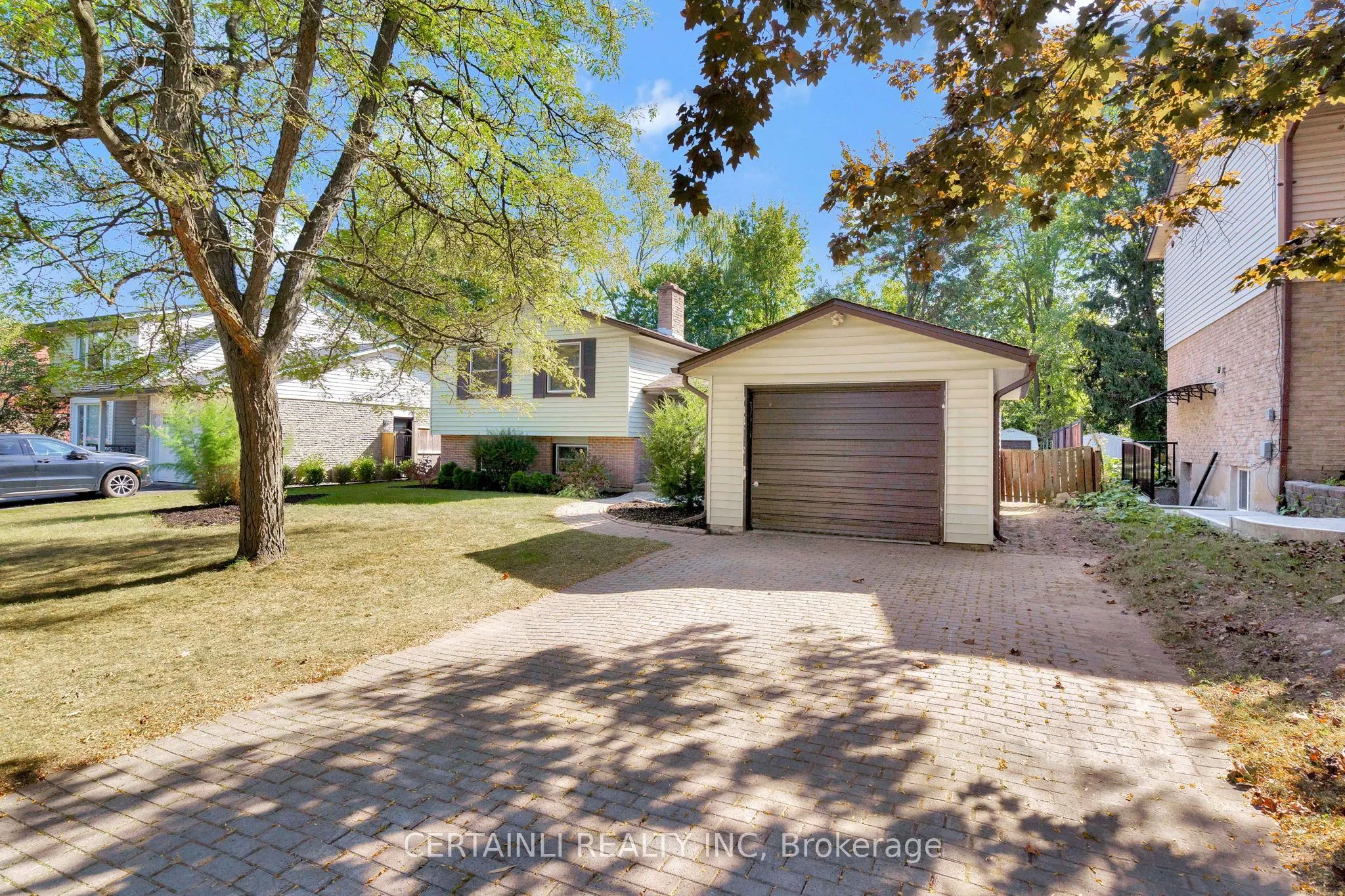 723 Barclay Road