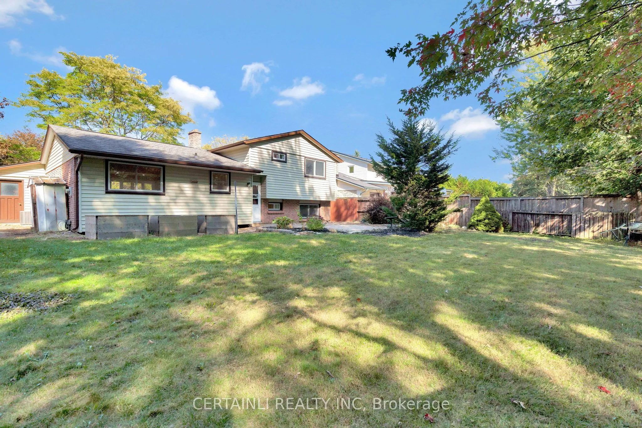 723 Barclay Road