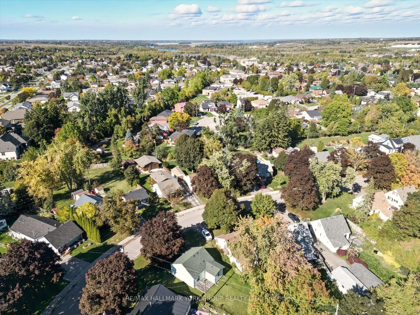 24 Churchill Crescent