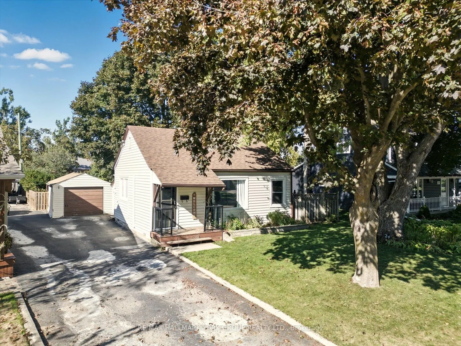 24 Churchill Crescent