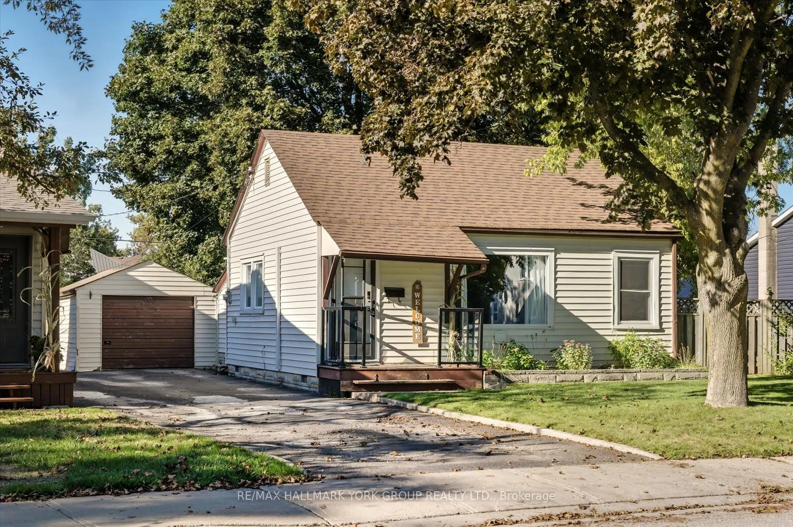 24 Churchill Crescent