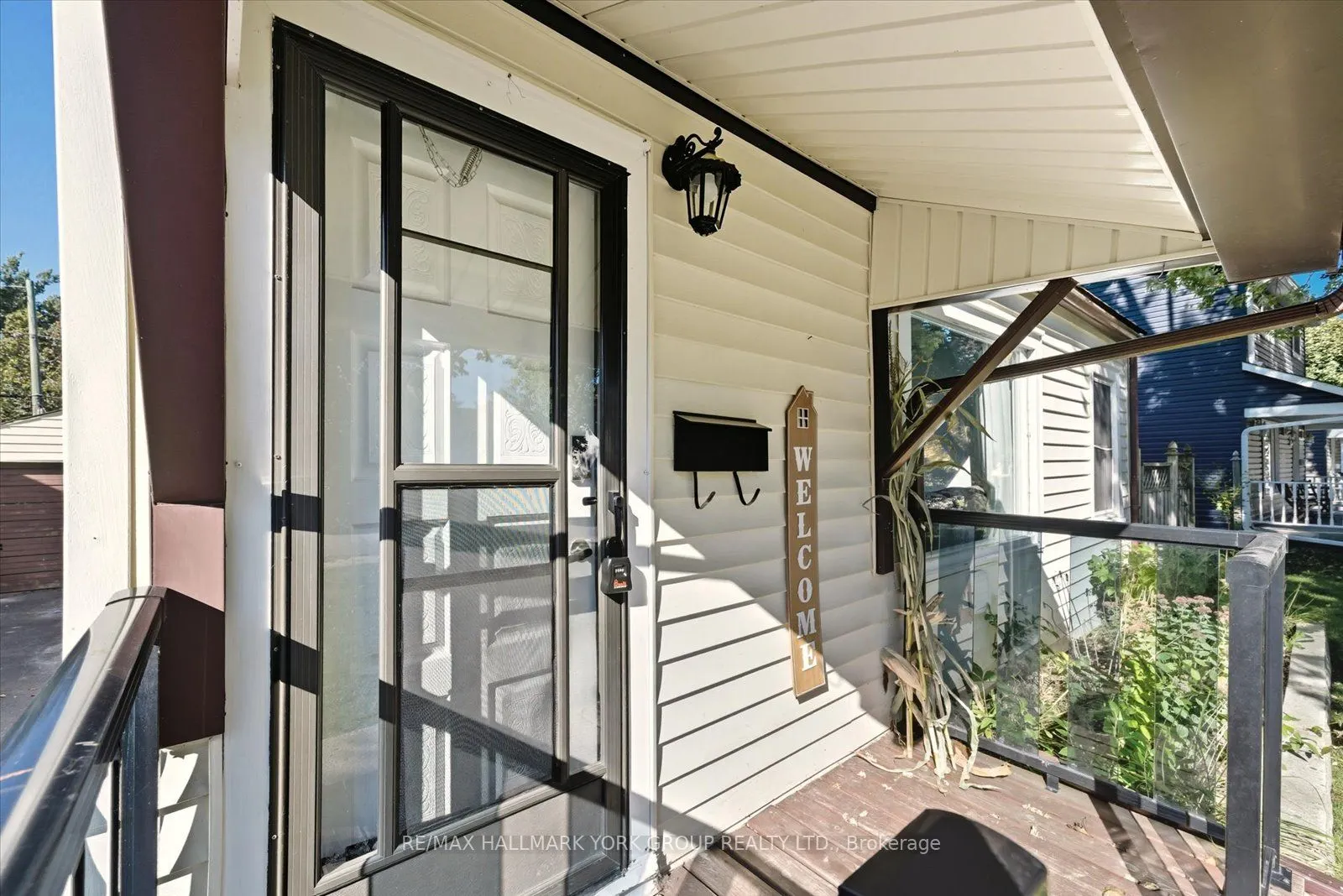24 Churchill Crescent