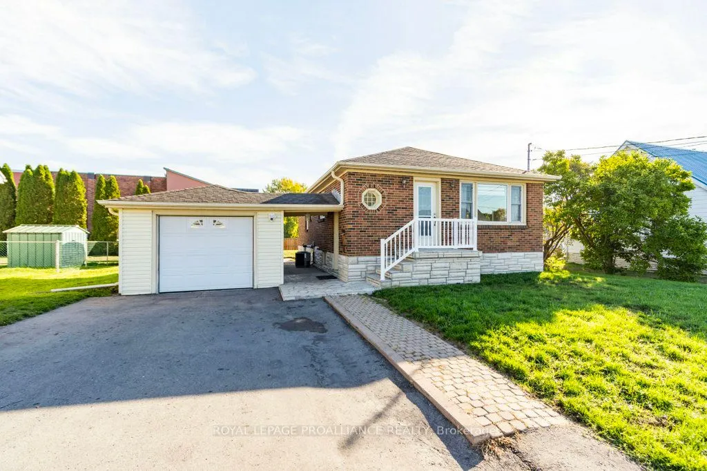 18 Holmes Road