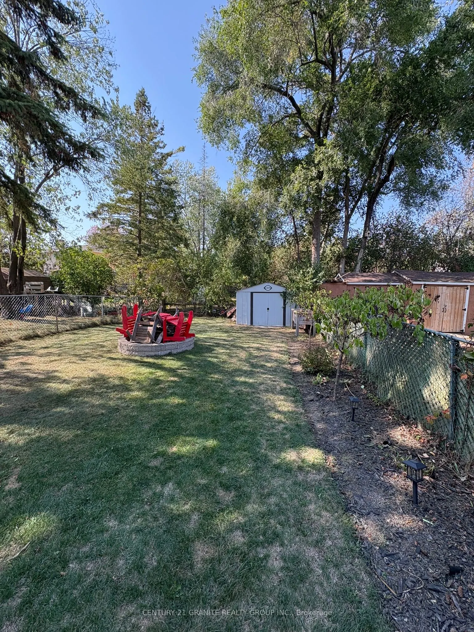 1019 Sprucewood Crescent