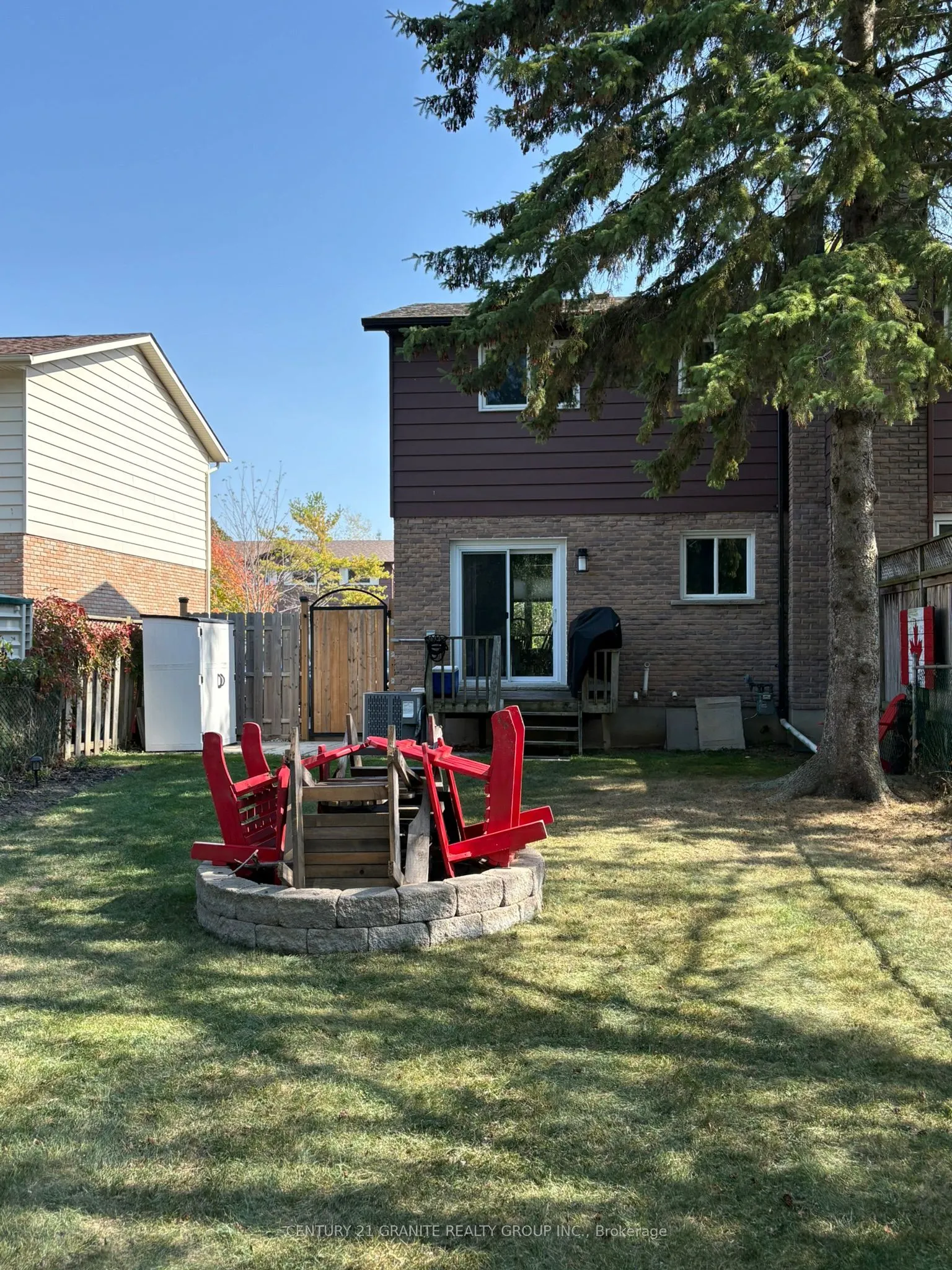1019 Sprucewood Crescent