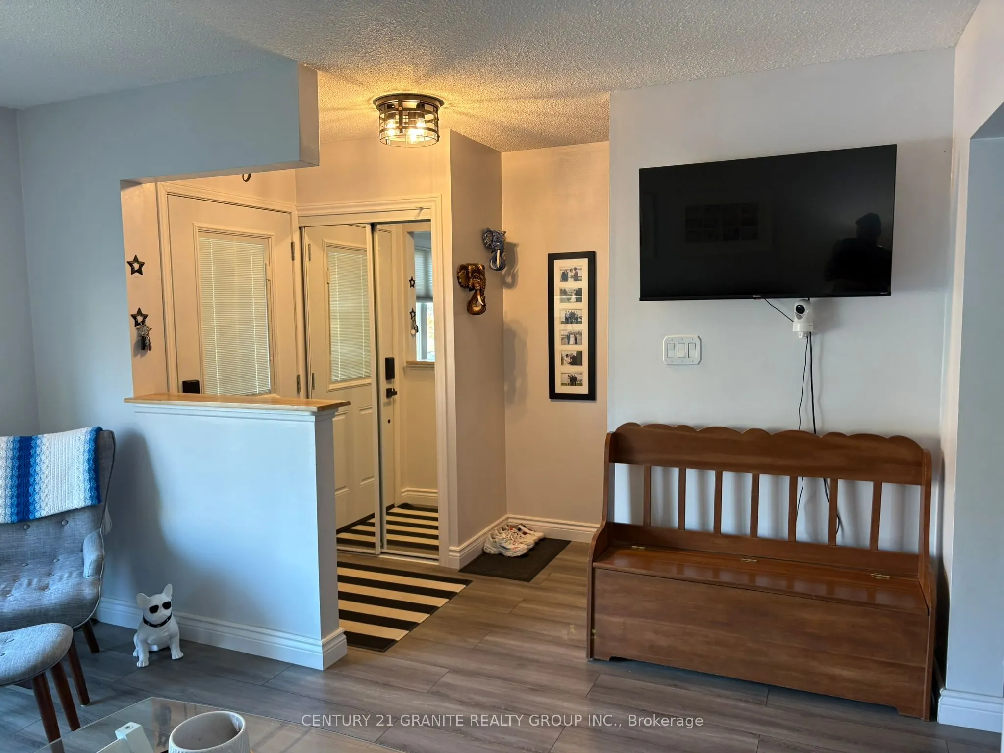 1019 Sprucewood Crescent