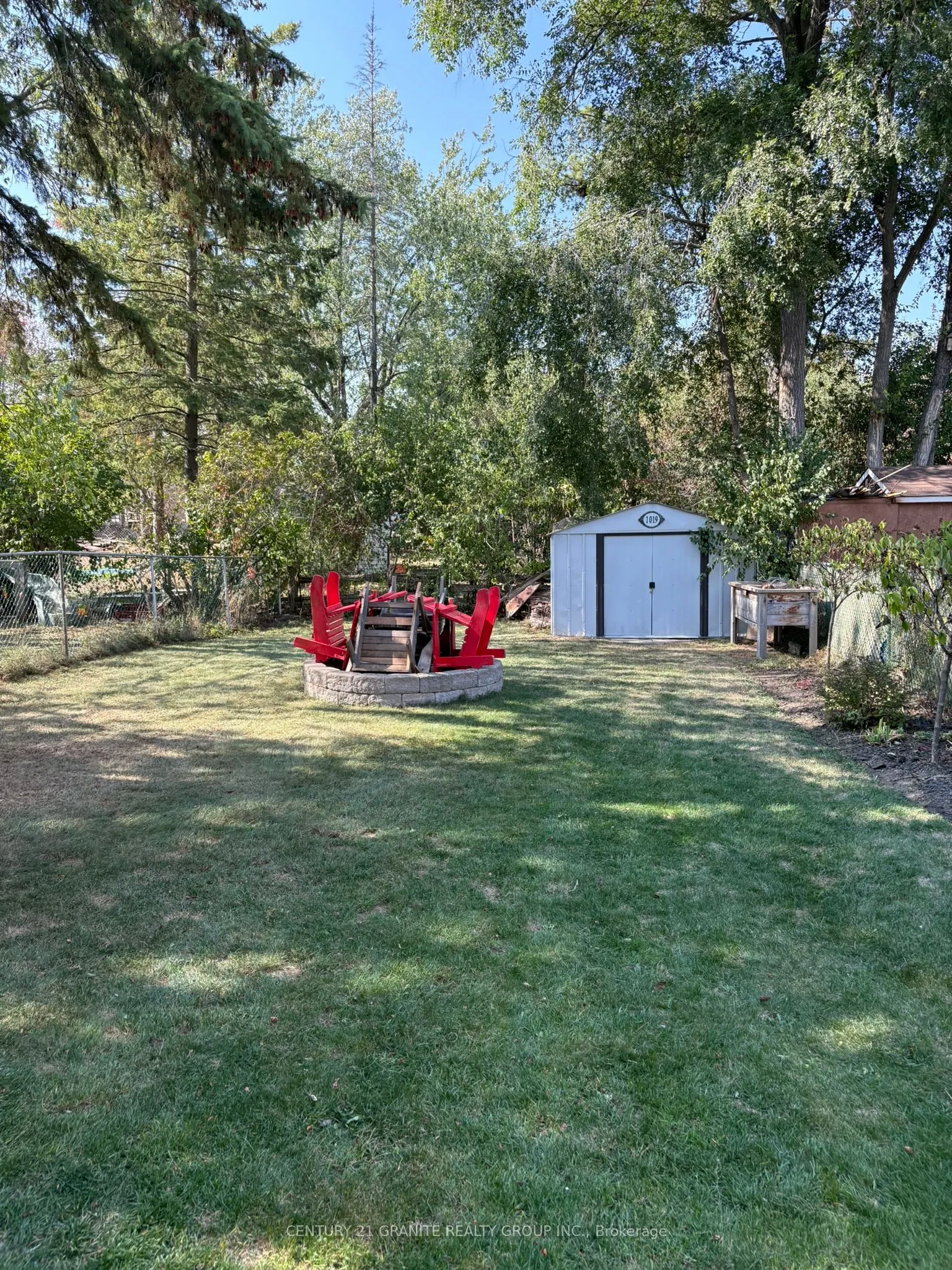 1019 Sprucewood Crescent