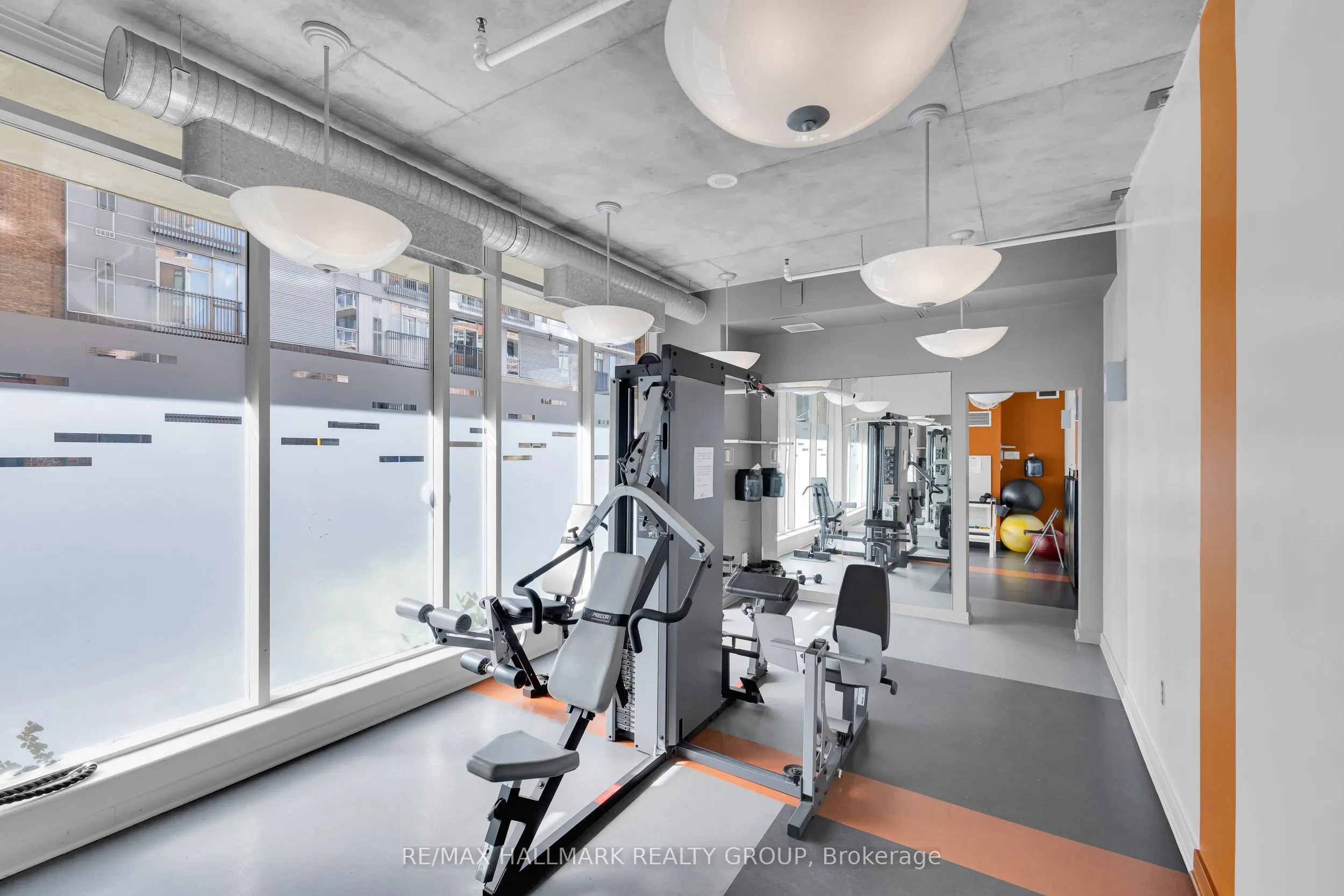 180 York Street, #210