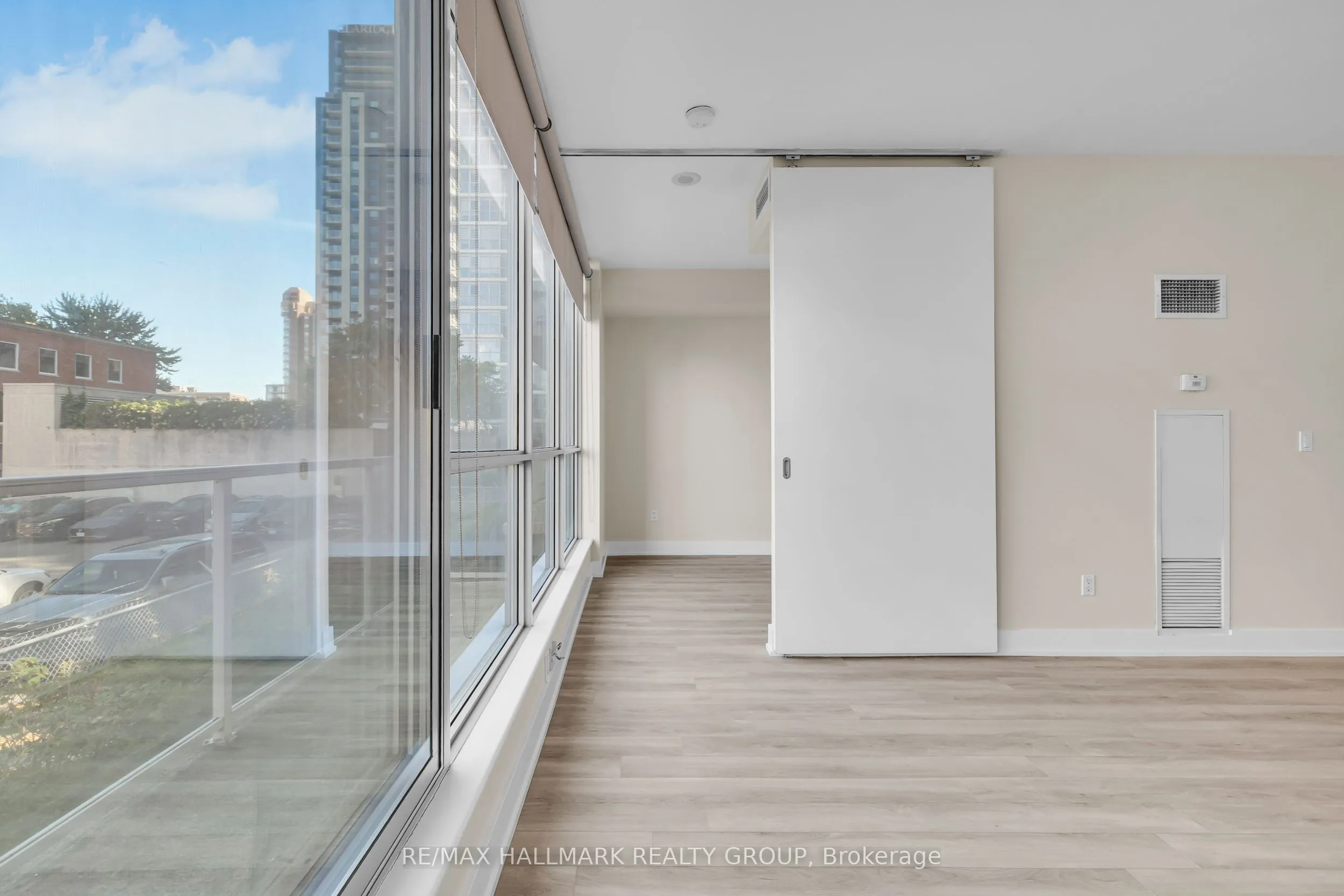 180 York Street, #210